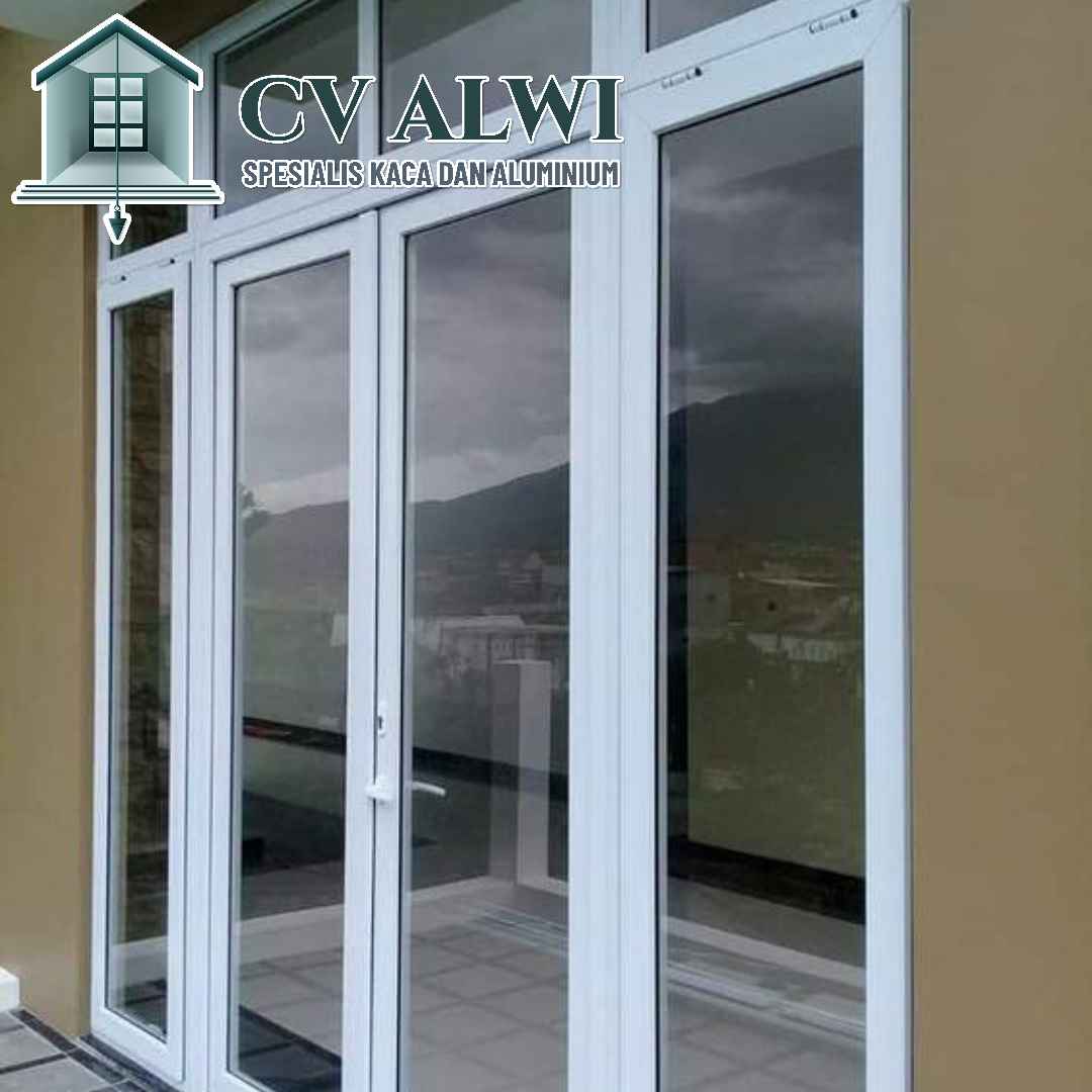 Pemasangan Kusen dan Pintu Aluminium di Palmerah Jakarta Barat