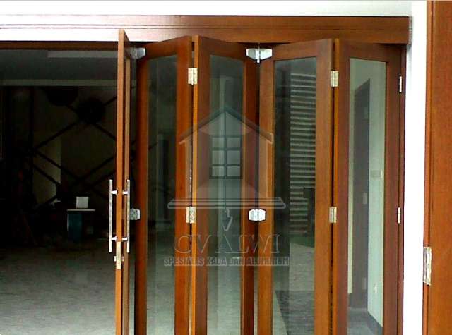 Pasang kusen aluminium bekasi motif kayu anti rayap bergaransi