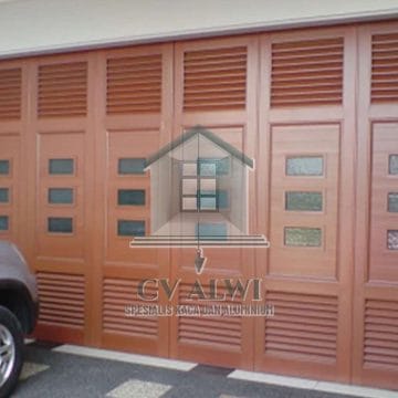 Spesialis pintu garasi aluminium motif kayu gratis survei